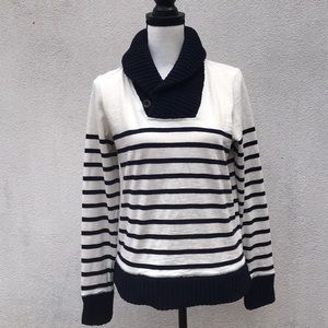 J crew sweater size small